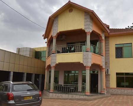 Modern Villa Hotel Kigali Kültér fotó