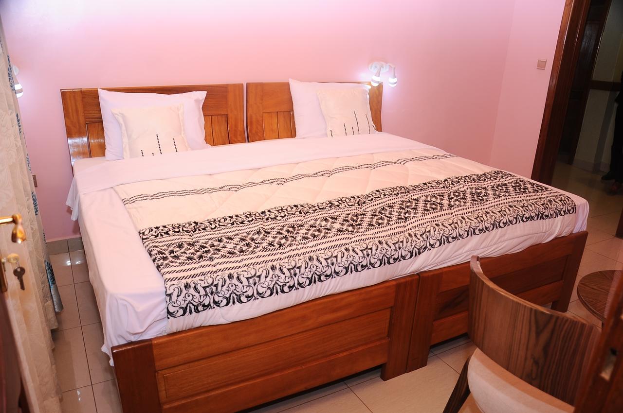 Modern Villa Hotel Kigali Kültér fotó